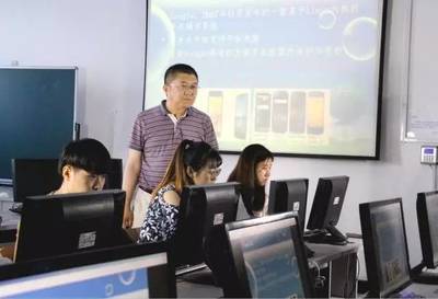 北京網絡職業學院招生辦主任高露做客《教育面對面》 聚焦軟件開發專業，賦能數字時代人才培養